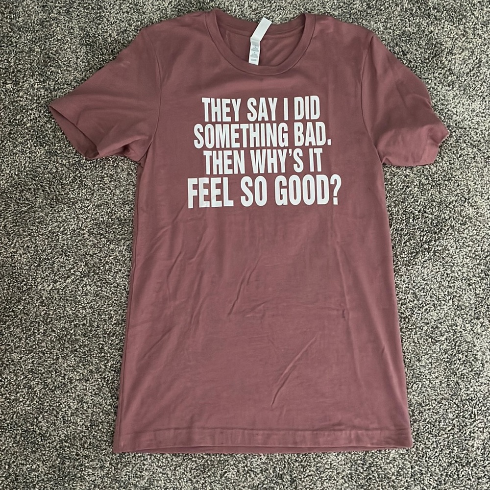 Taylor Swift T-shirt